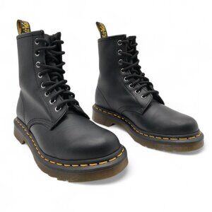 Dr. Martens Women's Size 6 Black 1460 Smooth Leather 8 Eye Lace Up Ankle Boots